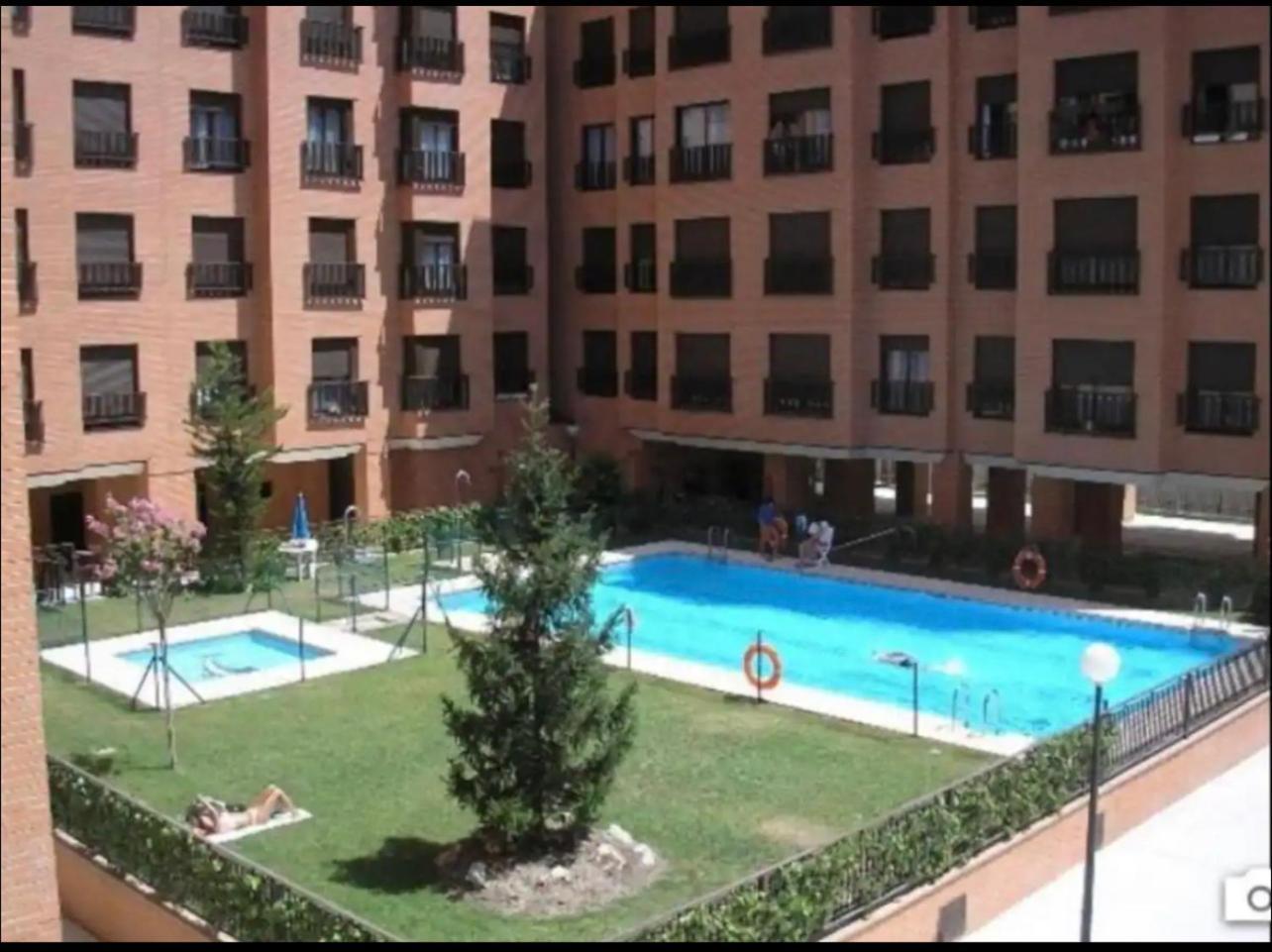 Samaniego Suite, Airport, Ifema Turistico Madrid Kültér fotó
