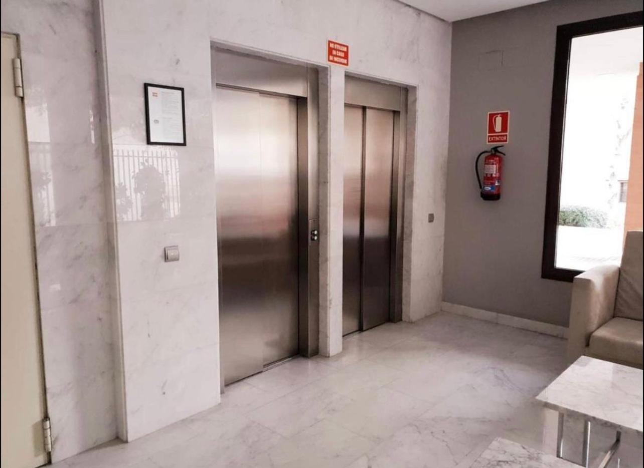 Samaniego Suite, Airport, Ifema Turistico Madrid Kültér fotó