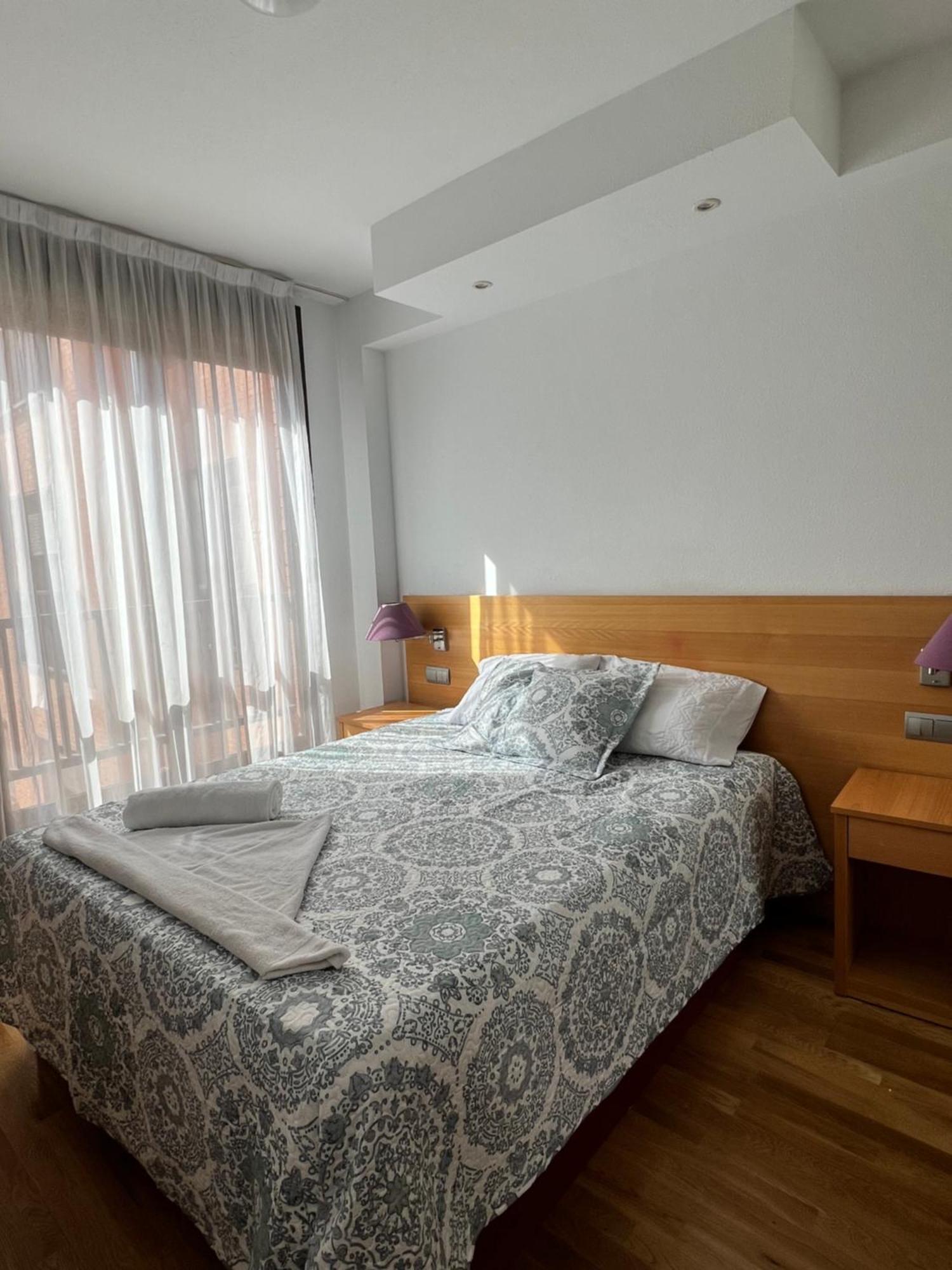 Samaniego Suite, Airport, Ifema Turistico Madrid Kültér fotó